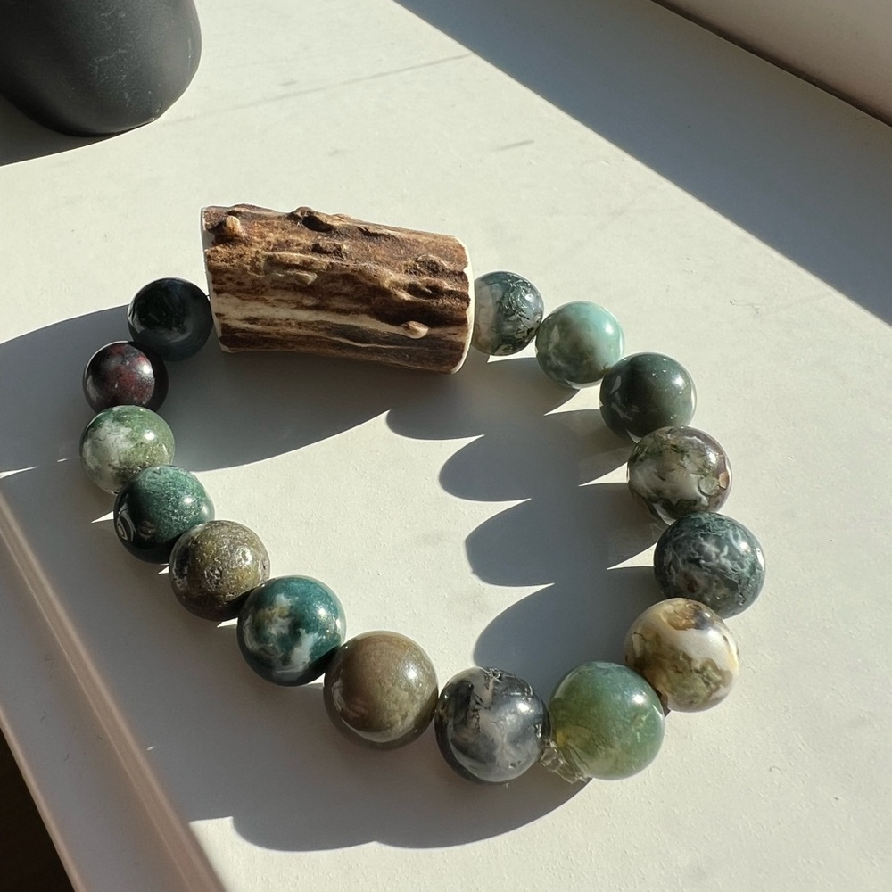 Stone and Antler Beaded Bracelet - Picture 2 of 2